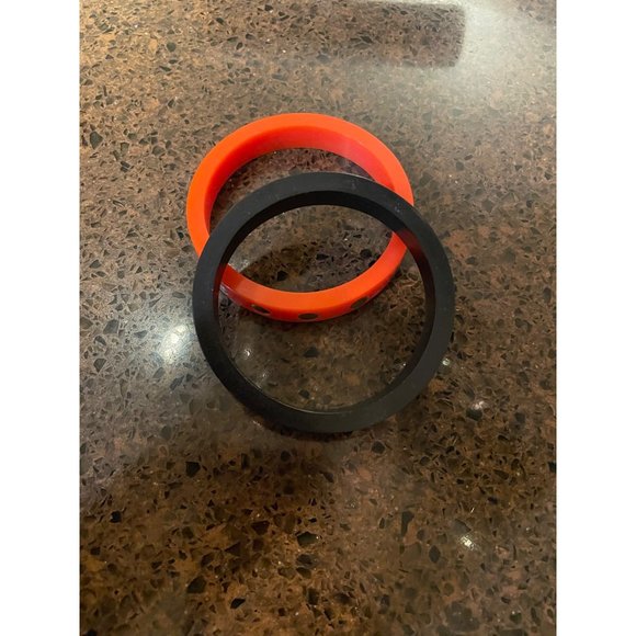 Vintage 70’s Black And Orange Bangles Bracelets - Picture 5 of 5